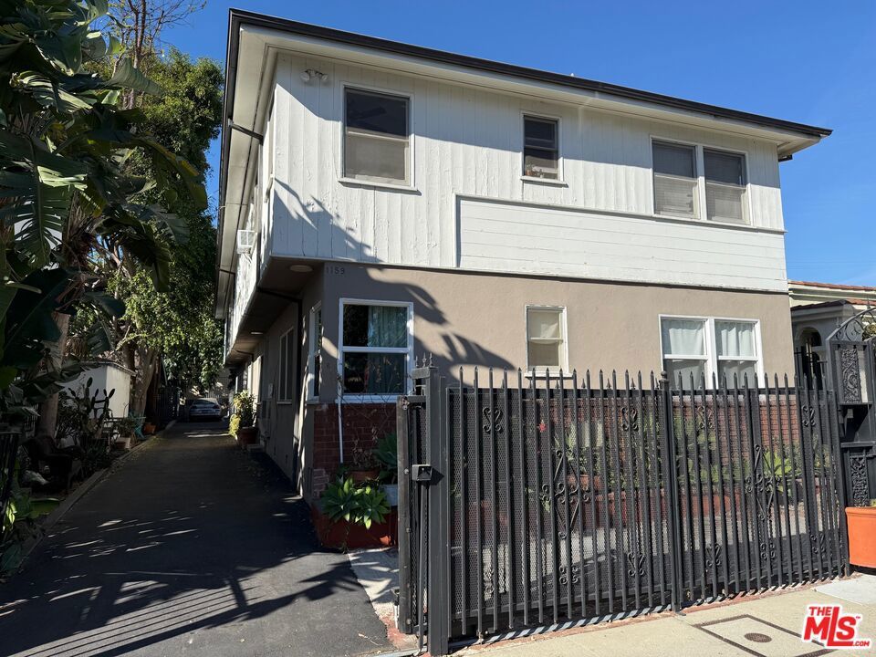 Photo of Listing #25488785