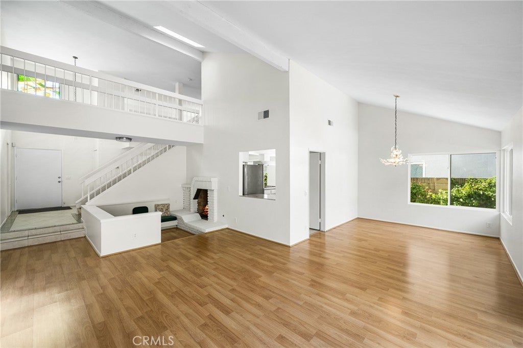 Photo of Listing #OC25016985