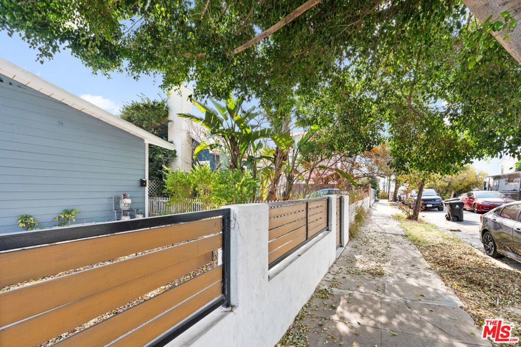 Photo of Listing #25488063