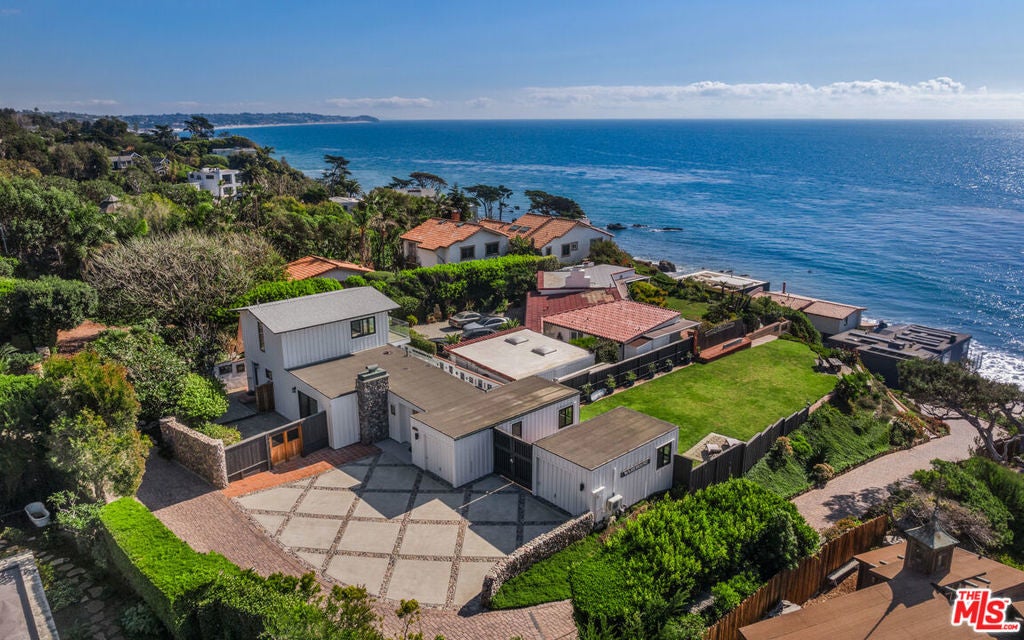 Photo of Listing #25489125