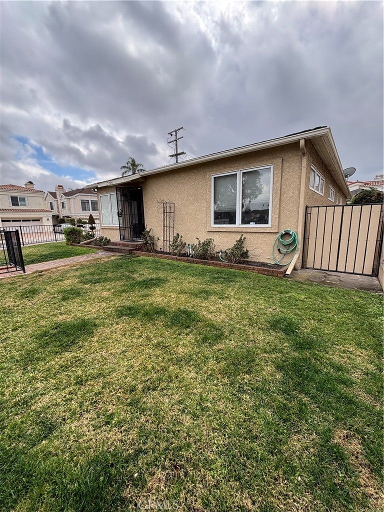 Photo of Listing #PV25017984