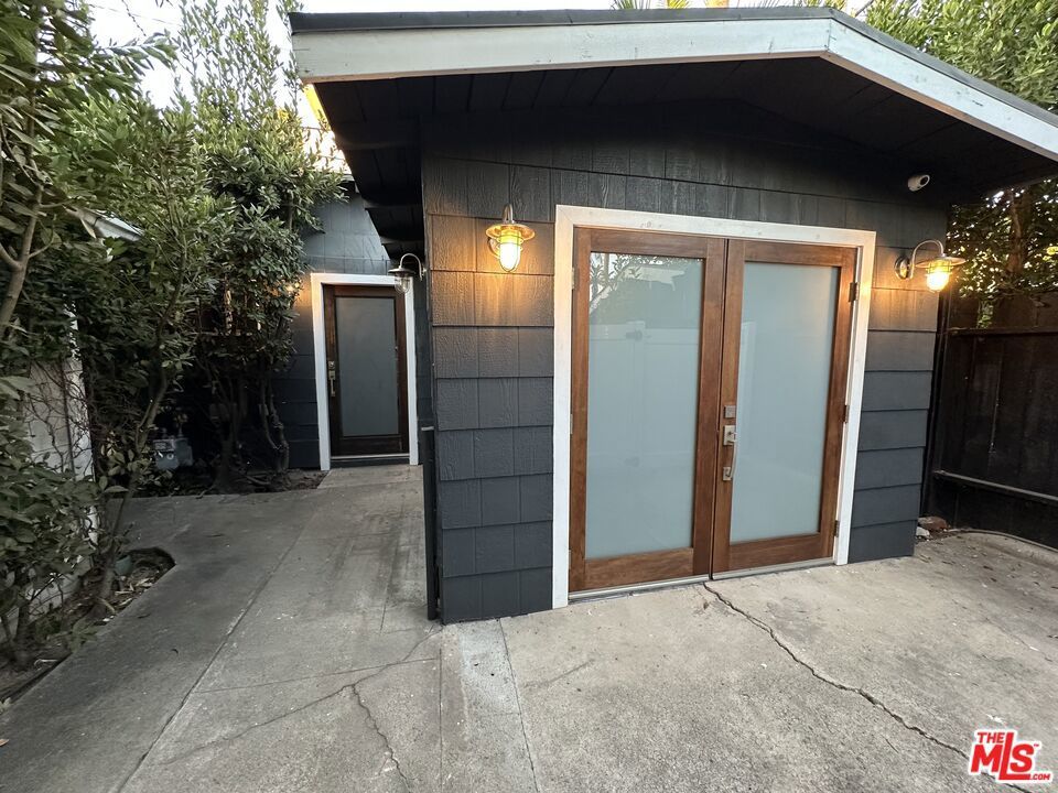 Photo of Listing #25489431