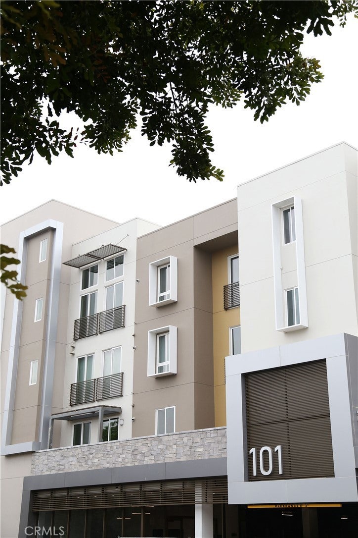 Photo of Listing #WS25018385