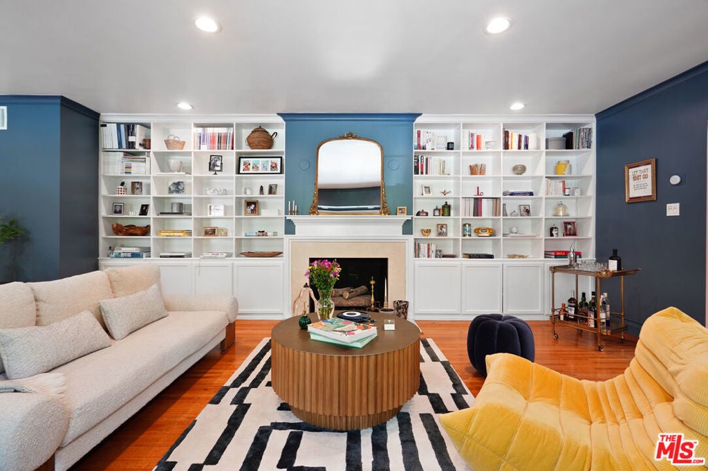 Photo of Listing #25489629