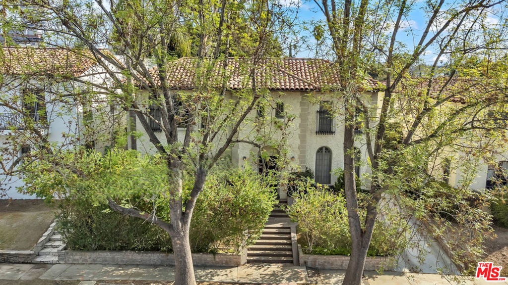 Photo of Listing #25489429