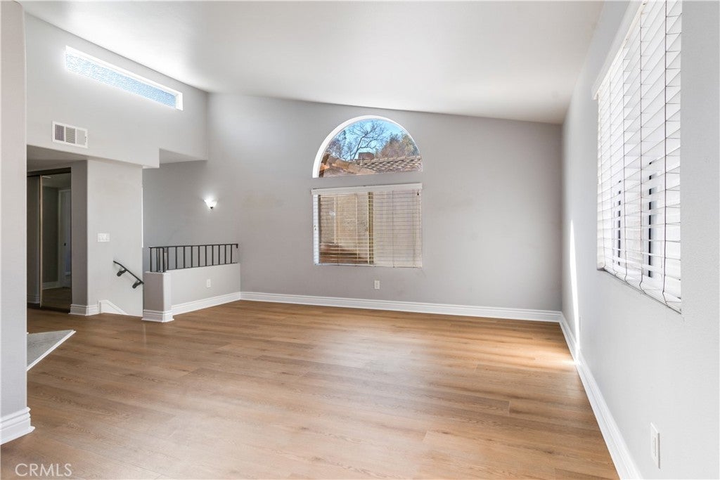 Photo of Listing #TR25012724