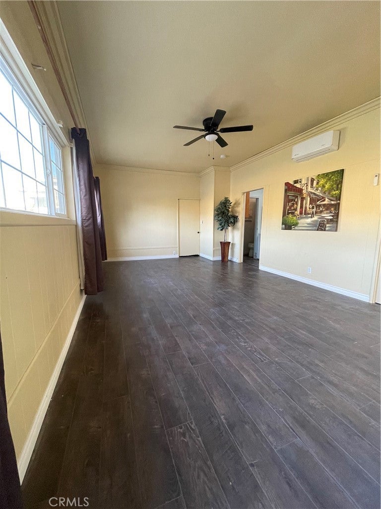 Photo of Listing #IV25019538