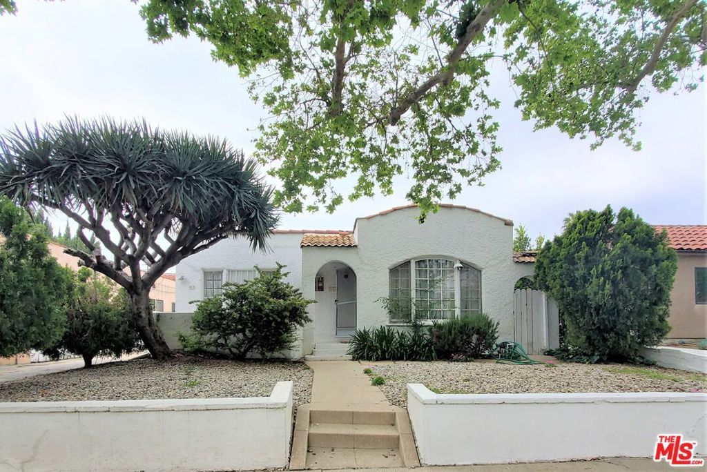 Photo of Listing #25490119