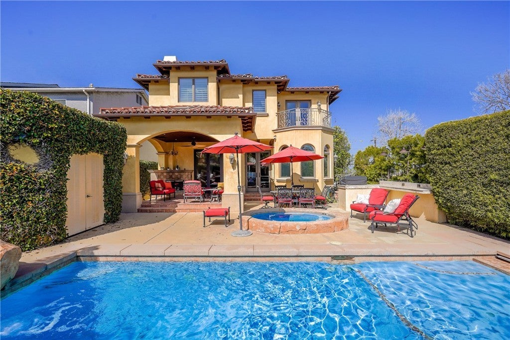 Photo of Listing #SB25019508