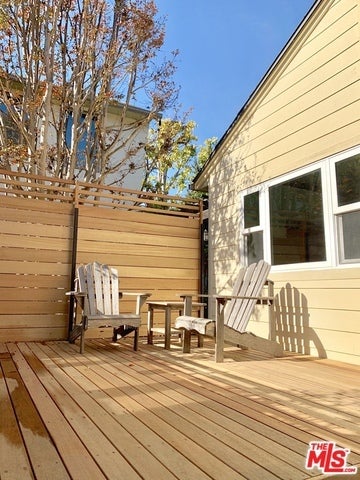 Photo of Listing #25490557