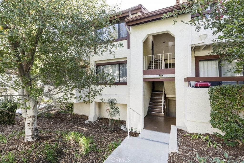 Photo of Listing #SR25019672