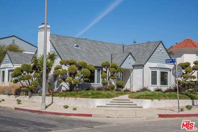 Photo of Listing #25491155