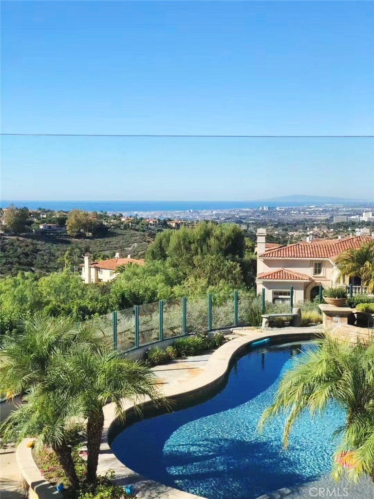 Photo of Listing #OC25022607