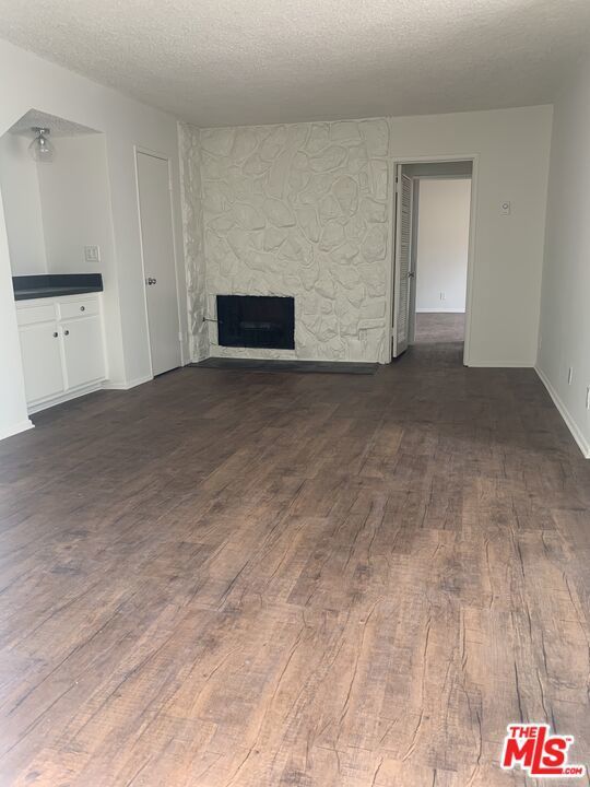 Photo of Listing #25492645