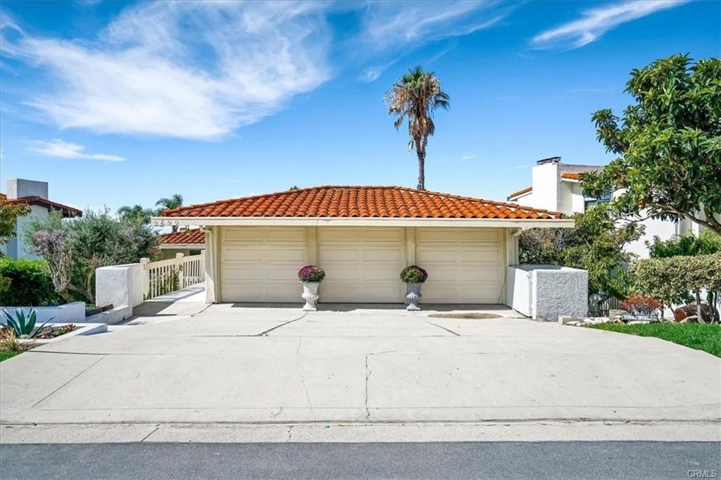 Photo of Listing #SB25018209