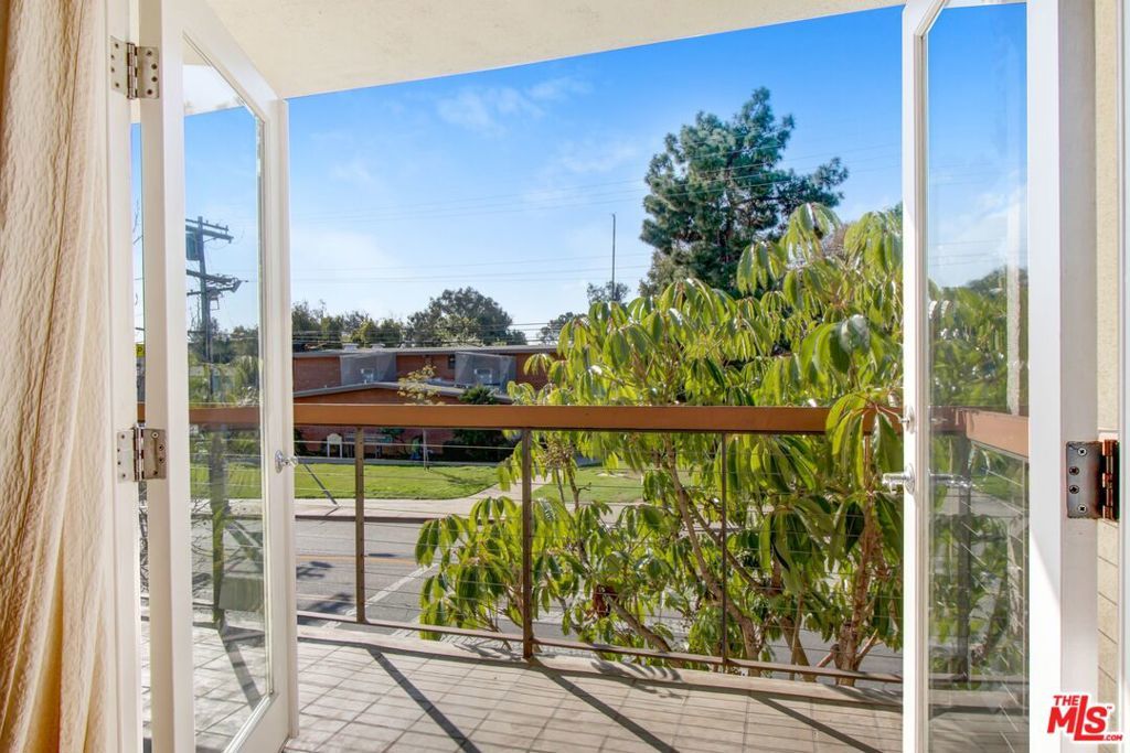 Photo of Listing #25491823