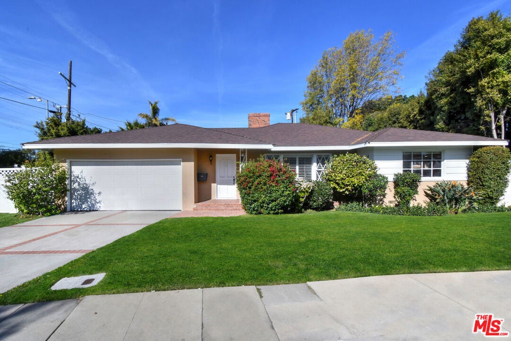 Photo of Listing #25492289