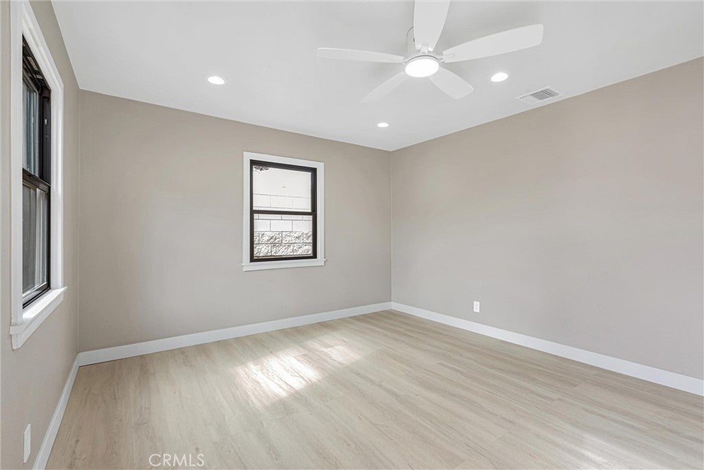 Photo of Listing #OC25024986