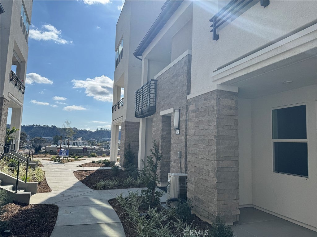 Photo of Listing #OC25025348