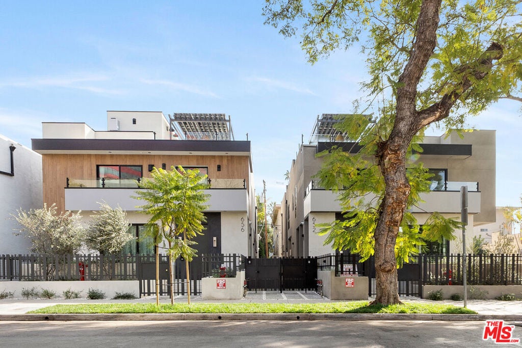 Photo of Listing #25491763