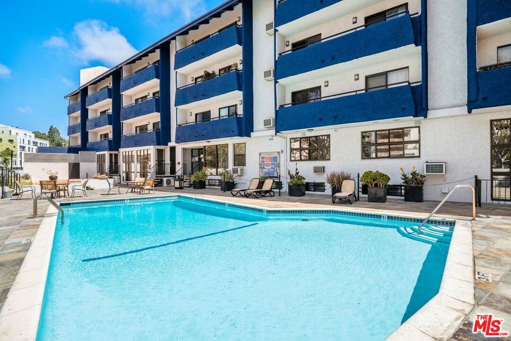 Photo of Listing #25494339