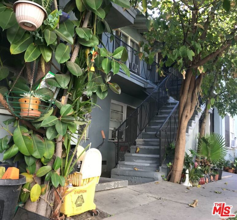 Photo of Listing #25494797