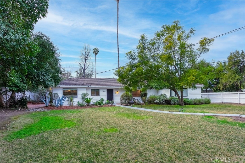 Photo of Listing #SR25027368