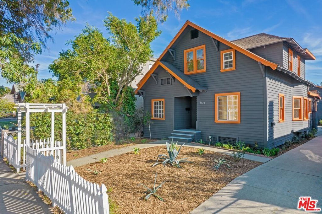 Photo of Listing #25495209