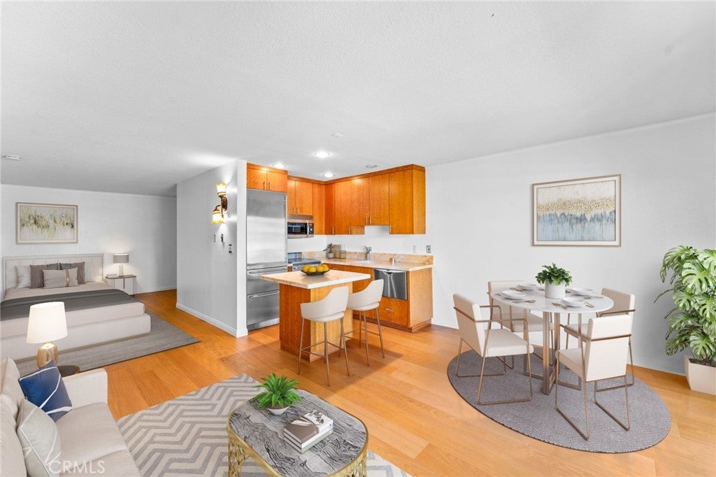 Photo of Listing #PW25028218