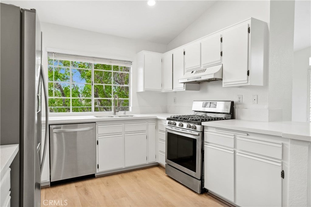 Photo of Listing #OC25017173