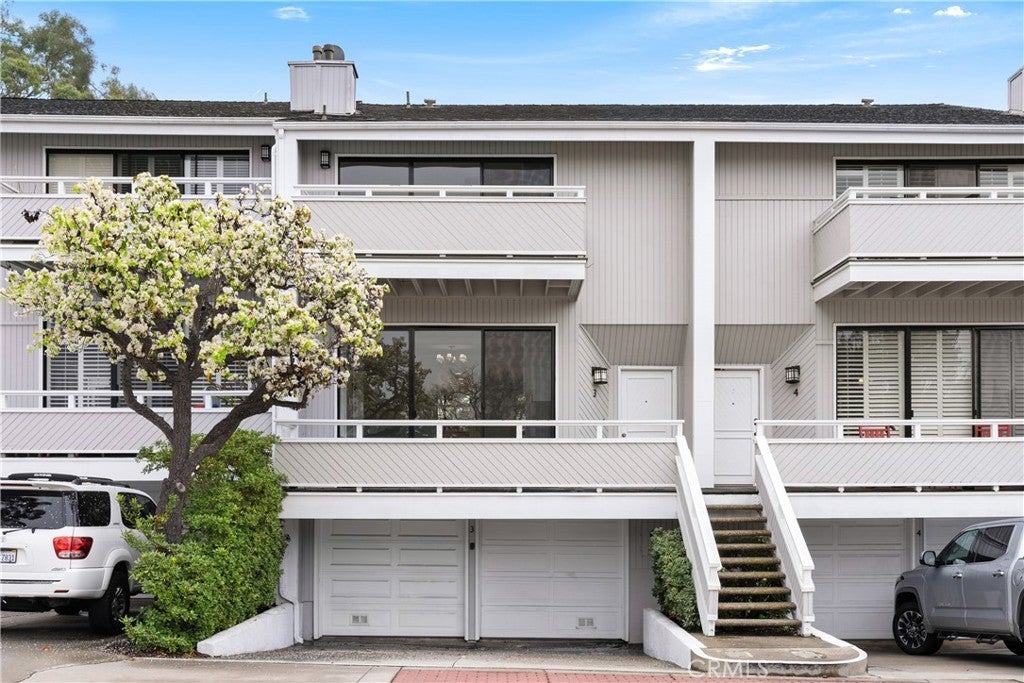 Photo of Listing #OC25028529