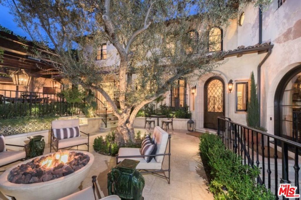 Photo of Listing #25495698