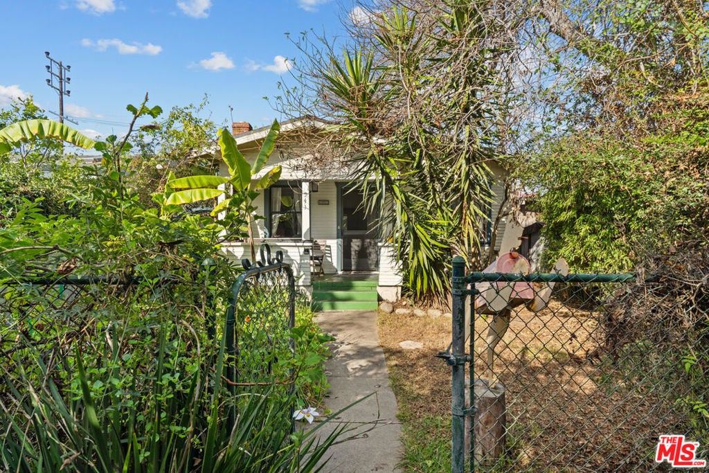 Photo of Listing #25494919