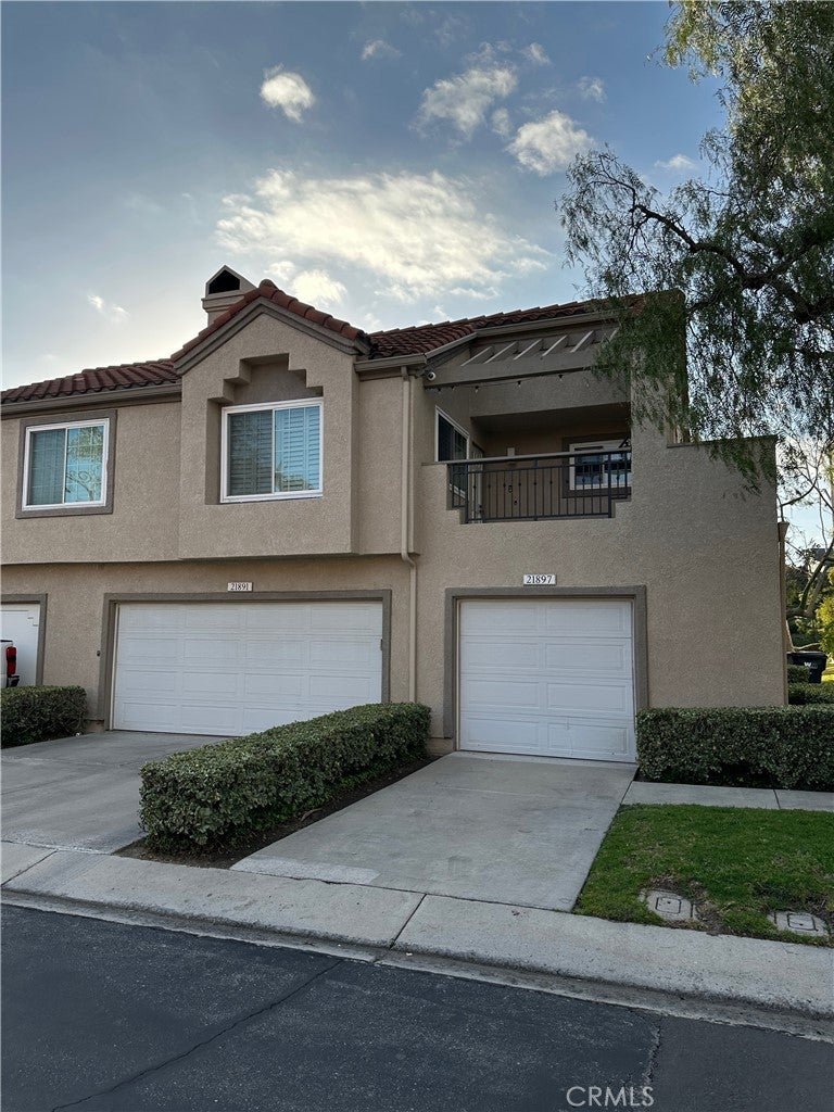 Photo of Listing #OC25030295