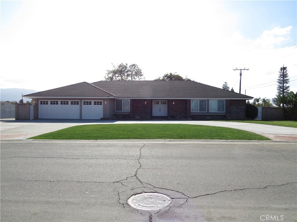 Photo of Listing #CV25030499