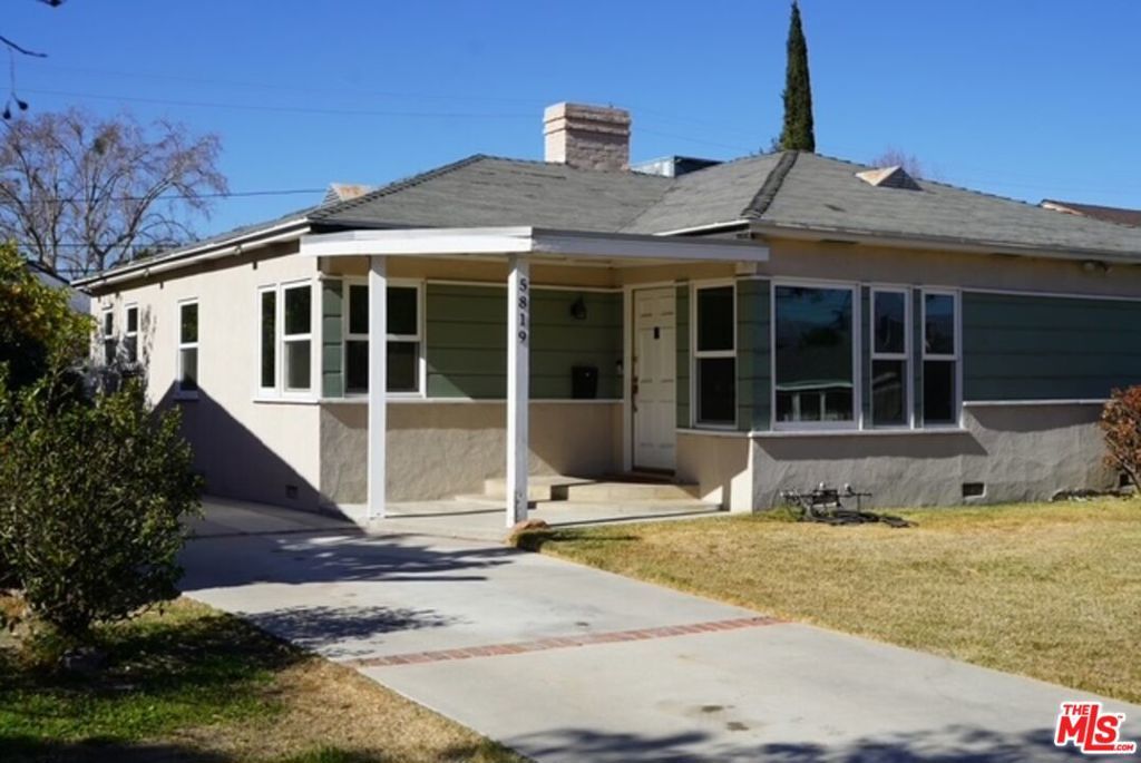 Photo of Listing #25497269