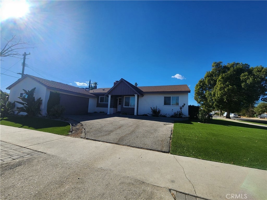 Photo of Listing #DW25031473