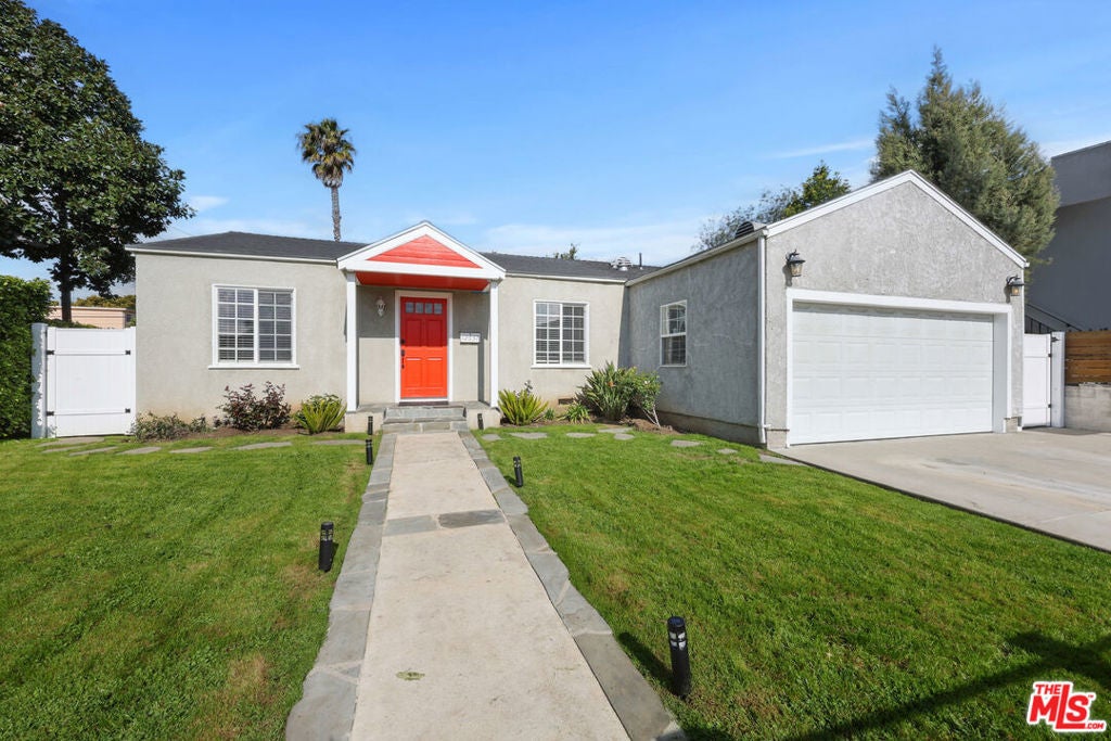 Photo of Listing #25497111