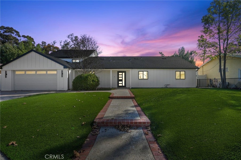 Photo of Listing #SR25032733