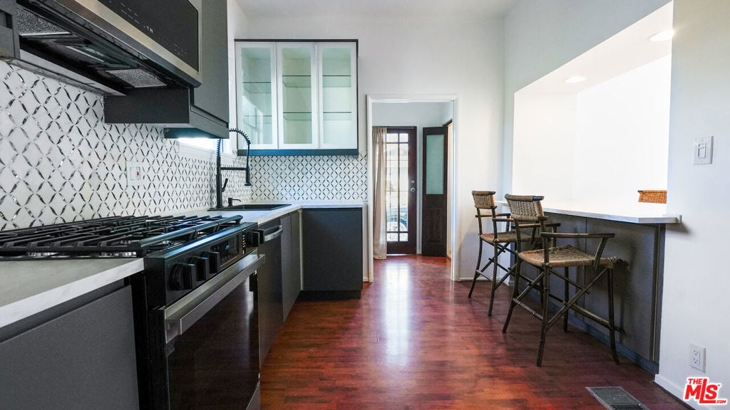 Photo of Listing #25497915