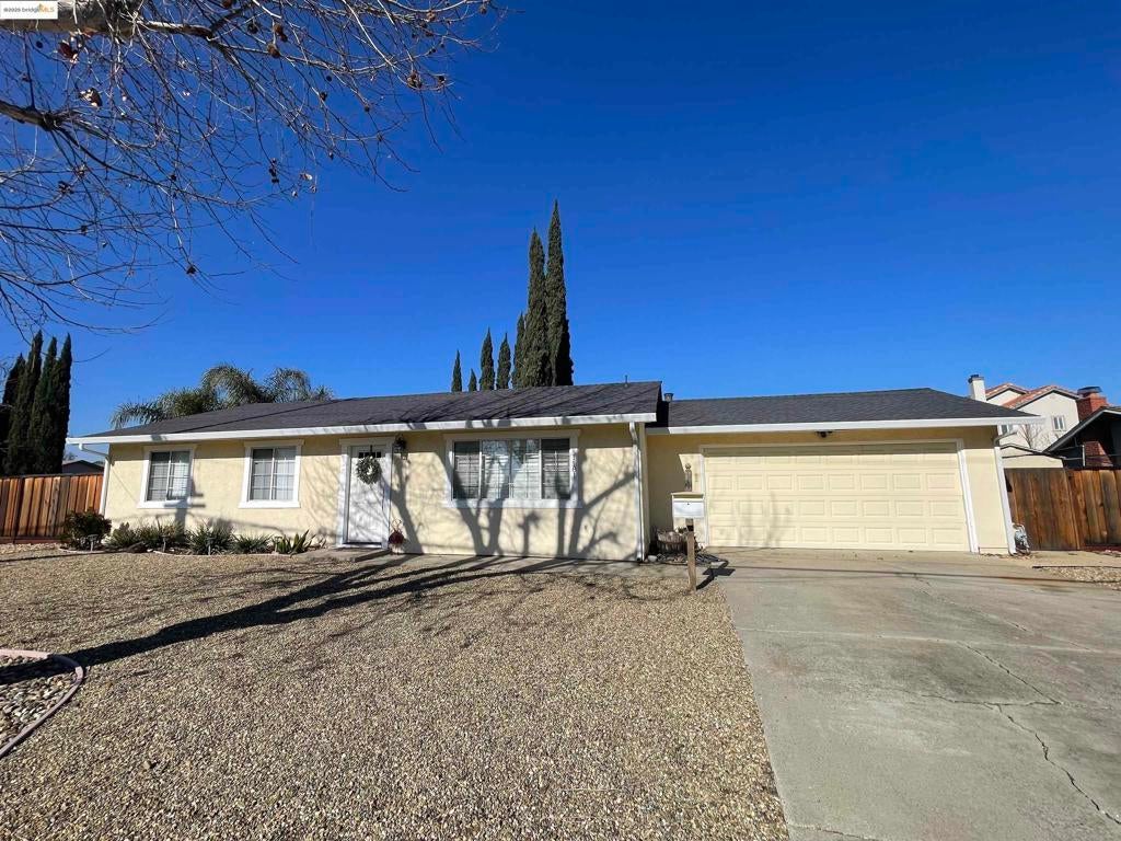 Photo of Listing #41085989