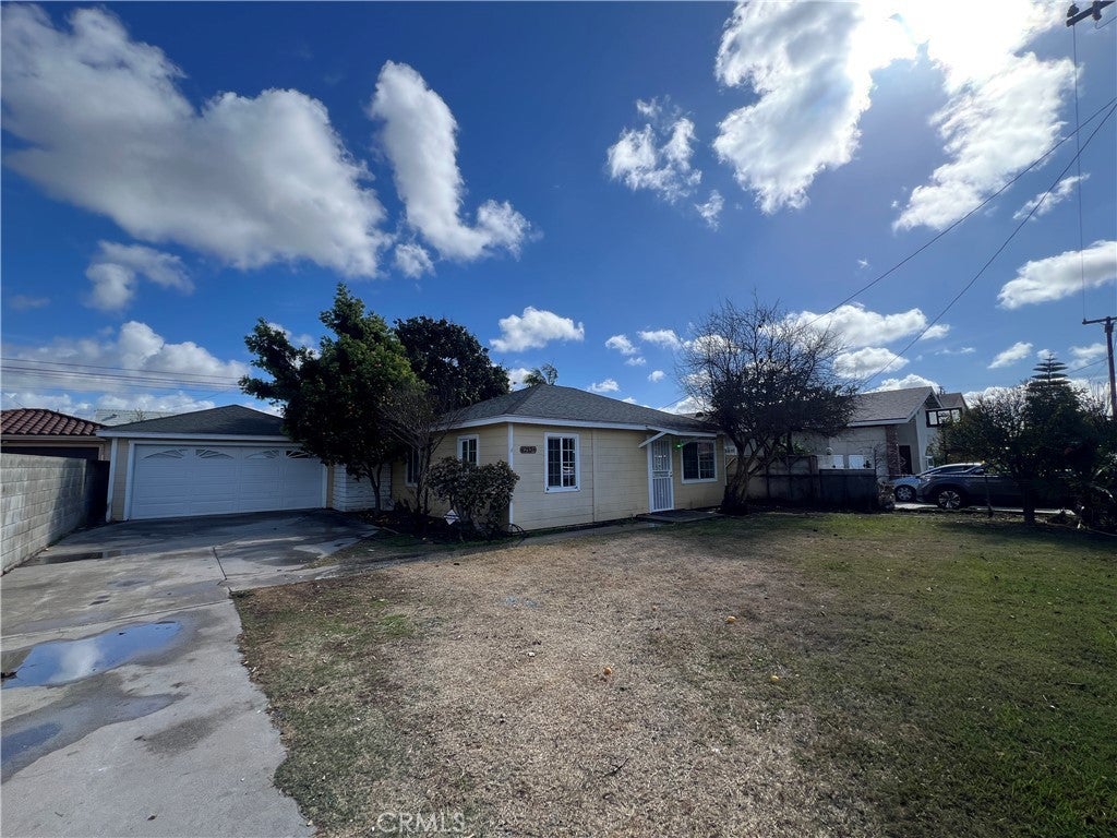 Photo of Listing #RS25034323