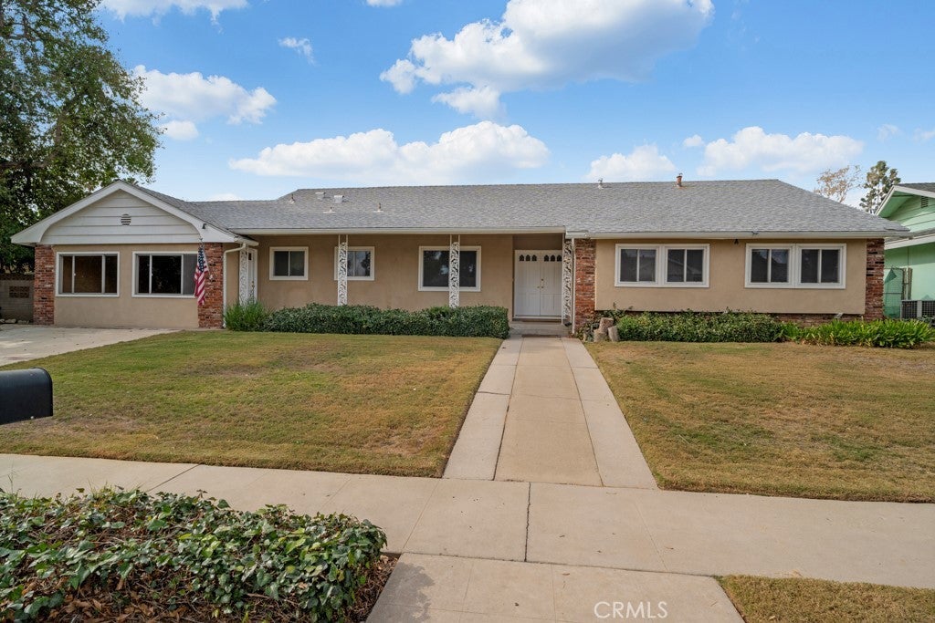 Photo of Listing #SR25026750