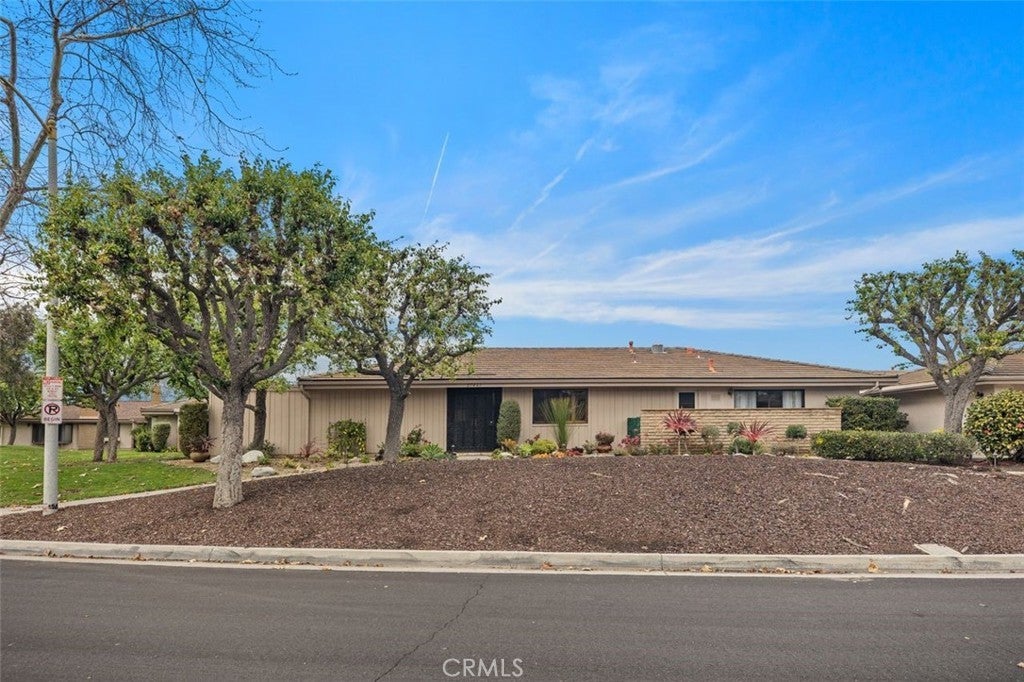 Photo of Listing #OC25034550