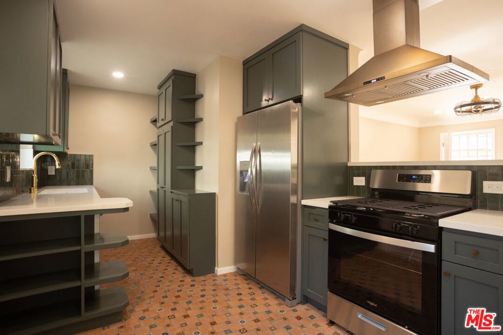 Photo of Listing #25498163