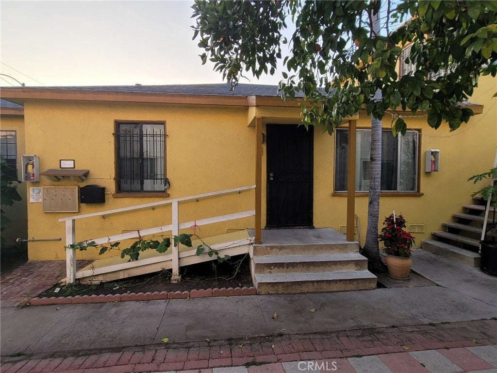 Photo of Listing #DW25032429