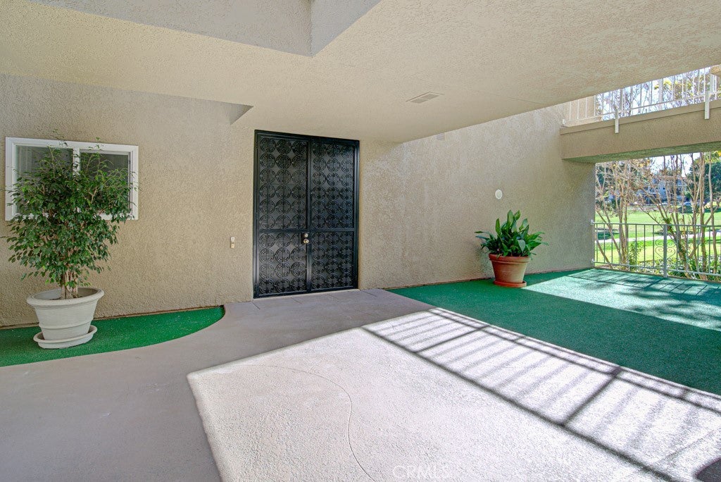 Photo of Listing #OC25030489