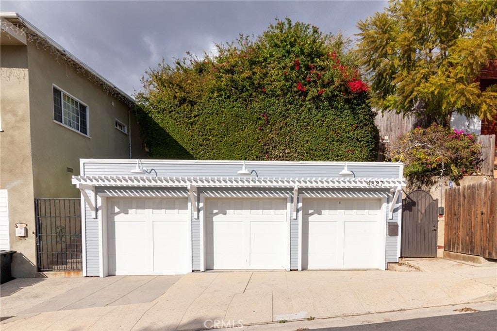 Photo of Listing #SR25031952