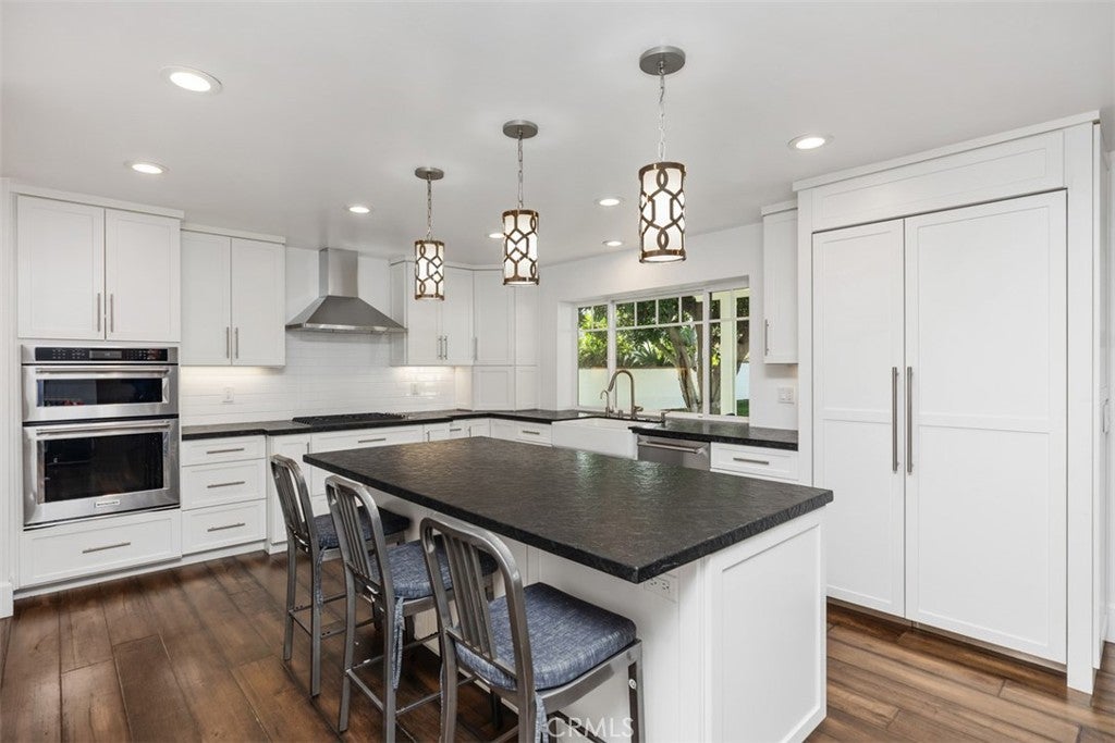 Photo of Listing #PW25035201