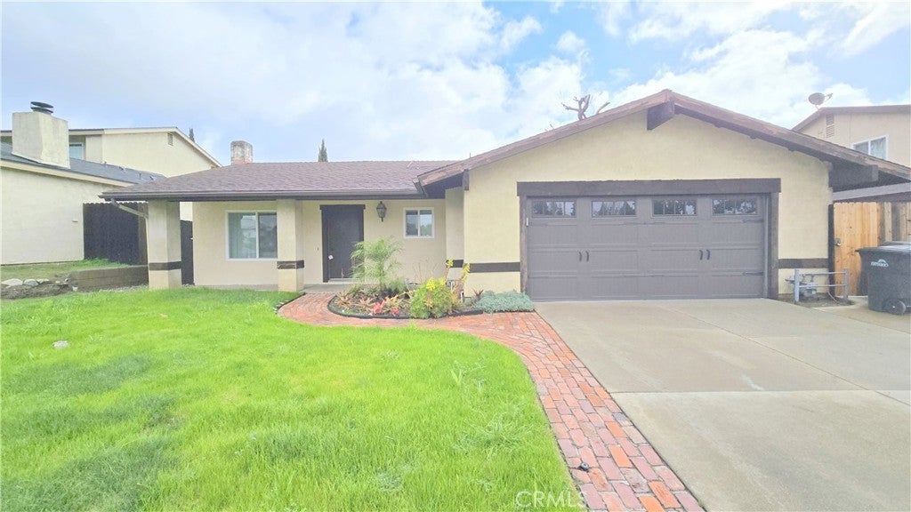 Photo of Listing #TR25035941